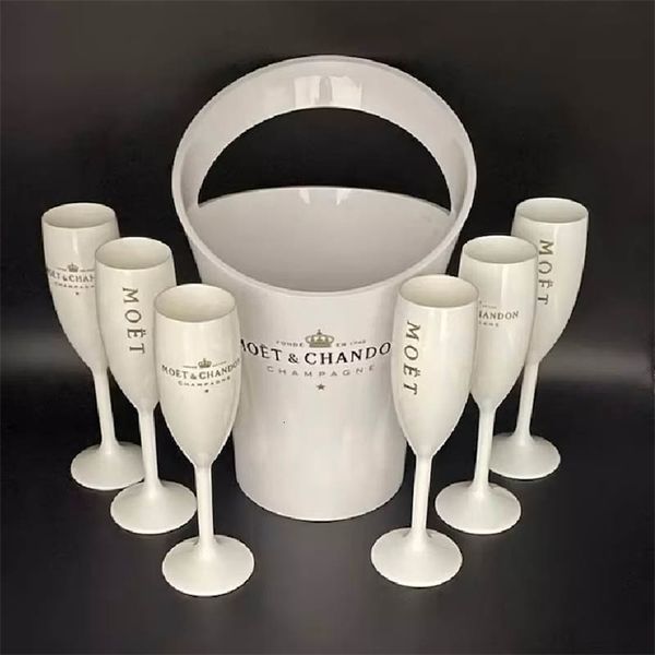 Copos de vinho Moet ChandonCoupleWedding Brinde Flauta Casamento Noiva e GroomToast GlassesPlastic Red Cup Acrílico Champagne Plástico 231207