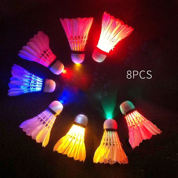 Badminton Shuttlecocks LED Aydınlatma Dayanıklı Top Fun Glow Yeni Başlayanlar Spor Eğitimi Yeniden Kullanılabilir Gym Portable Kapalı Açık Oyunu Shuttlecock 231208