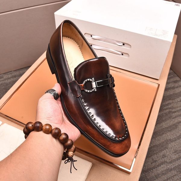 5model 2024 Classic Business Men's Designer Dress Shoes Moda Elegante Formal Sapatos de Casamento Homens Slip on Office Oxford Shoes para Homens Preto Marrom