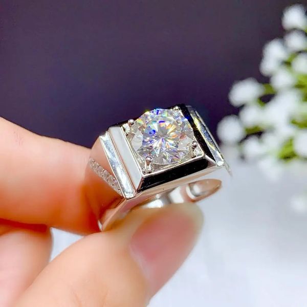 Anéis de casamento masculino solitaire 2ct laboratório diamante anel 925 prata esterlina banda de noivado para homens pedras preciosas festa jóias 231208