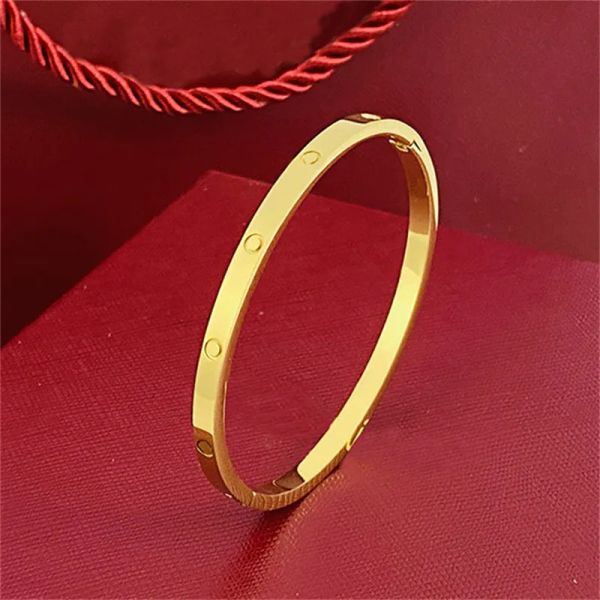 braccialetto di gioielli firmati per donna braccialetto con ciondoli da uomo braccialetti d'oro Placcato oro Designer all'ingrosso Jewelris marchio di lusso Coppia bracciali per ragazze Regalo di Natale