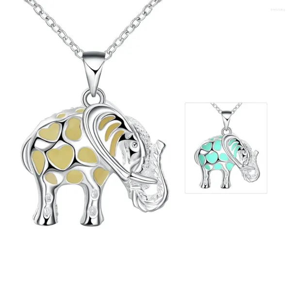 Ожерелья с подвесками 2023, светящийся в темноте полый слон, светящееся ожерелье с посеребренным светящимся камнем в виде животных для женщин