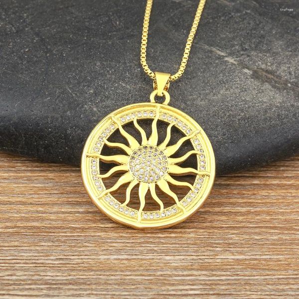 Catene AIBEF Stile corte francese Ciondolo a forma di sole Collana unisex Rame Zircone Moneta in rilievo Gioielli Donna Regalo alla moda Accessorio di lusso