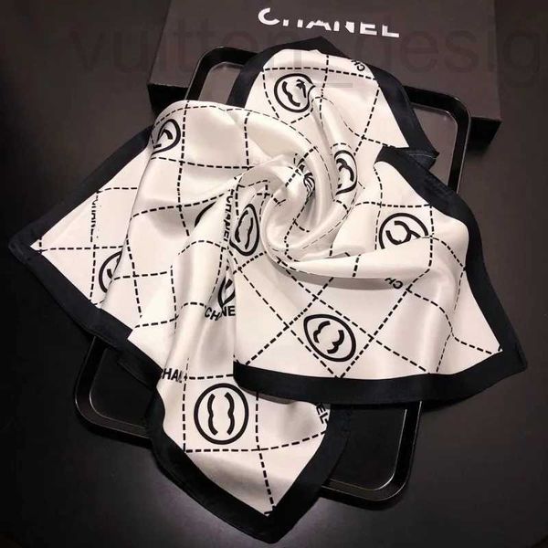 Lenços designer marca cachecol mulheres moda envoltório cabeça lenços quadrados sarja de seda pashmina xale plissado presente de aniversário fácil de combinar 7hz