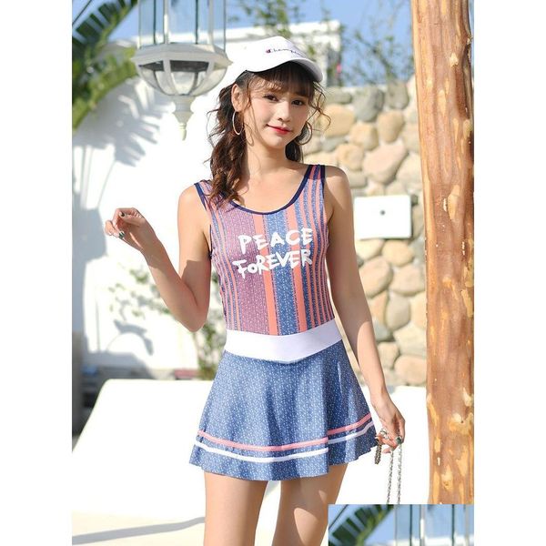 Costumi da bagno Primavera Costume da bagno 2023 Nuova sfilata di moda Sottile Y Piccolo petto Gonna retrò Conservatore Un pezzo Drop Delivery Sport all'aperto Wa Dh1Kx