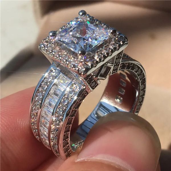 Fedi nuziali di fidanzamento con diamanti da laboratorio da 3 ct taglio principessa in argento sterling per donne