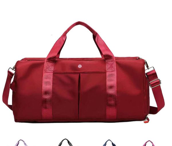 2024 Travel Lululemens Клатч Большой Keepall Багажник Duffle Роскошная дизайнерская сумка Fashion Weekender Женские сумки Нейлоновые мужские ремни на плечо Tote LL