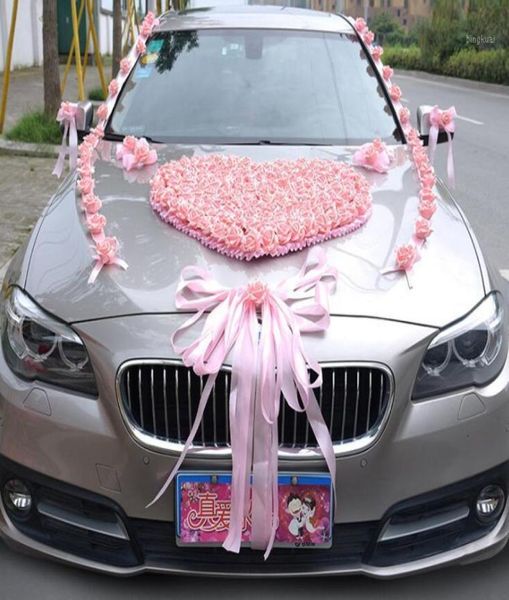 Set di fiori per decorazioni per auto nuziali Maniglie per porte in rosa artificiale PE e specchietto retrovisore Decorare la decorazione per auto nuziali a forma di cuore8846559