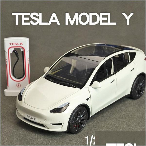 Литая модель автомобиля Модель 1 24 Масштаб Tesla Y Родстер Автомобиль из сплава Металлический автомобиль Коллекция игрушечных моделей Simation Sound Light For Ki Dhpw7