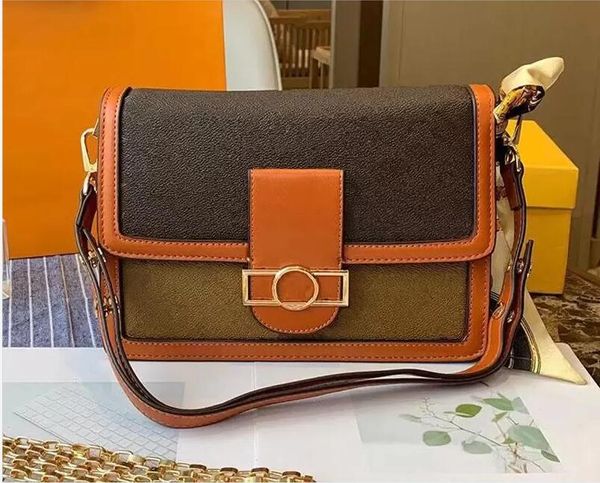 Borse di moda dauphine spalla da donna designer designer marchio borse a tracote porta borse totea borse trasversali di cuscinetto in pelle di fiore busta per valigetta nera zaino