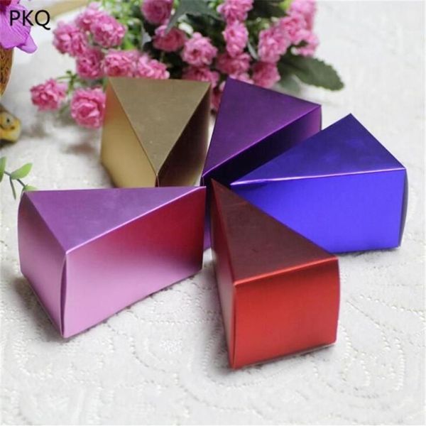 Envoltório de presente 50 pcs criativo papelão caixa de bolo de papel triângulo artesanato embrulho diy decoração artesanal caixa para fornecimento de casamento2086