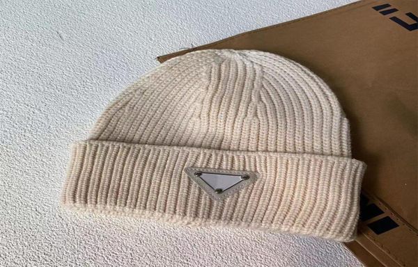 Boné de malha designer chapéu feminino luxo lã chapéus triângulo marca bonés carta marca inverno moda cashmere habbly3700666