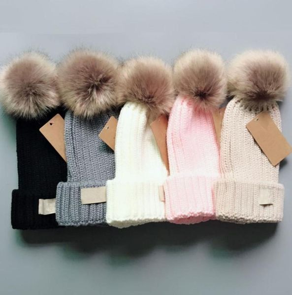 Marka kürk pom pom çocuk şapka moda kış şapkaları çocuklar için kapaklar bebek düz renk tasarımcı örme beanies6011243