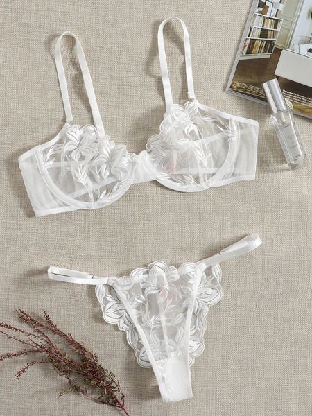 Sexy conjunto de malha bordado lingerie conjuntos para mulheres estética erótica duas peças agradável roupa interior de luxo sutiã erótico 231211