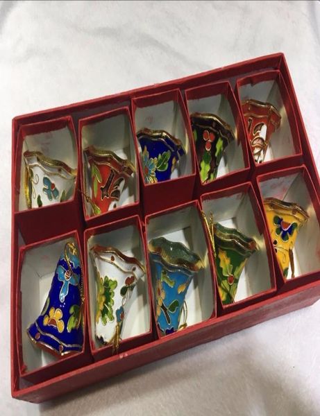 10 peças inteiras impressionantes chinesas artesanais cloisonne sino ornamento charme para decoração de natal3912399