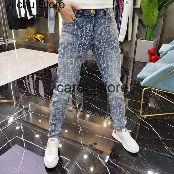 Herrenhosen Neue bestickte Jeans Herren High Street Vintage Füße Enge Luxushosen Gold Seide Hohe elastische reflektierende schlanke J231208