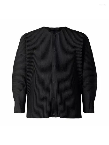 Giacche da uomo Miyake giacca a maniche lunghe girocollo pieghettata senza colletto autunno e inverno bottoni in metallo allentati casual JL127 contrassegnato.