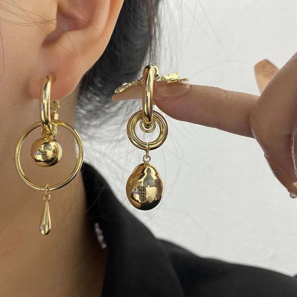 Baumelnde Ohrringe AENSOA Metallic Asymmetrie Gold Farbe Kreis Kugel Tropfen Blumenstrauß für Frauen 2023 Modeschmuck Urlaub Pendientes