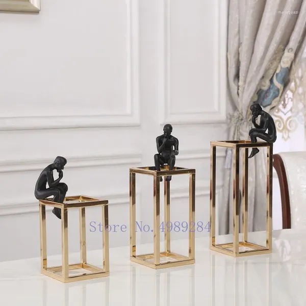 Estatuetas decorativas abstrata moderna escultura humana resina metal rack pensando artesanato mobiliário dourado acessórios de decoração para casa