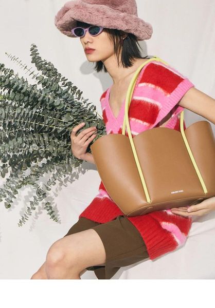 Вечерние сумки 2023 Amazing Song Petal Bag Осень/Зима Модная сумка через плечо OL Женская сумка-тоут