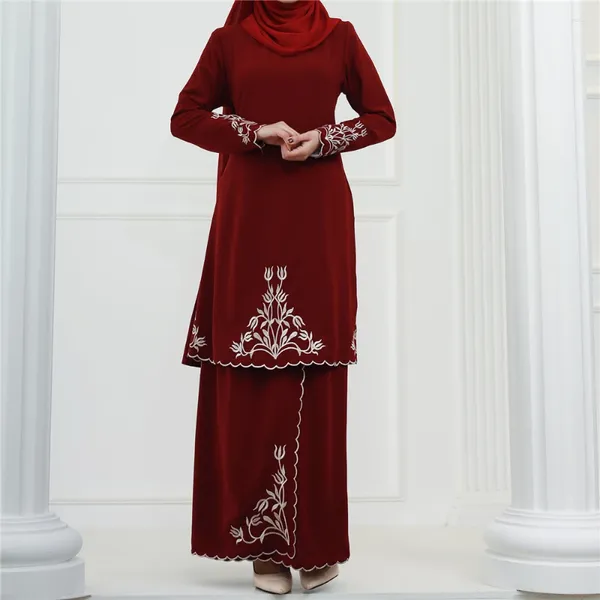 Abbigliamento etnico 2 pezzi Set Malesia Donne musulmane Abaya Top ricamati Gonna lunga lunga Eid Kaftan Turchia Abiti arabi islamici Dubai