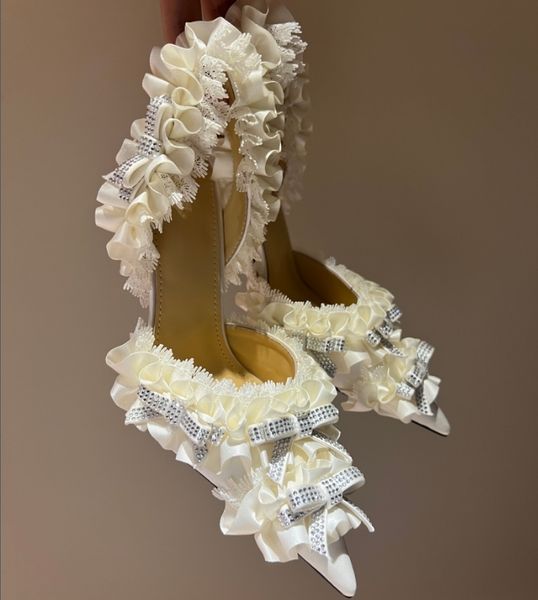 Mach Lace Tacchi alti Slingback Moda Donna Tacco 9,5 cm Scarpe di design di lusso Classico Decorazione con fiocco in raso di cristallo Sandali da sposa a punta con scatola