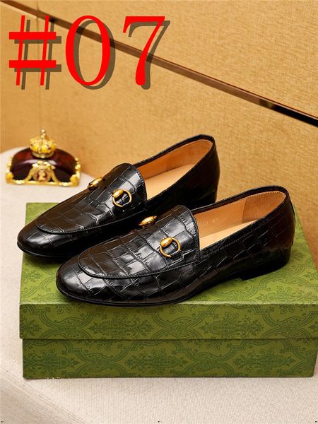 40modelli Scarpe eleganti da uomo Mocassini da uomo Scarpe da uomo in pelle italiana Mocassini da uomo Grandi dimensioni Designer formale Nero bianco Matrimonio di lusso