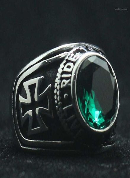 Anello da motociclista classico in acciaio inossidabile 316L stile motociclista unisex Cool Ride To Live, Live To Live Anello da motociclista classico in pietra verde18959385