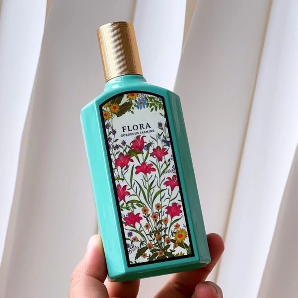 En yeni varış flora parfüm 100ml kadın parfümler eau de parfum 3.3fl.oz uzun süreli koku çiçek meyve çiçeği edt bayan sprey kokusu kolonya üst versiyon kalitesi