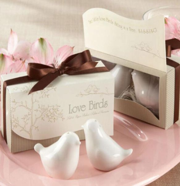 Bomboniera di nozze intera e omaggi per gli ospiti Ceramic Love Birds Saliera e pepiera souvenir per la festa 200 pezzi 100 set 9637773