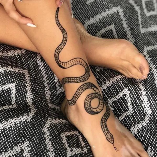 Временные татуировки, черные, красные татуировки в виде змеи, наклейки на талию, макияж для тела, водонепроницаемые, поддельные животные, крутые для женщин и мужчин 231208