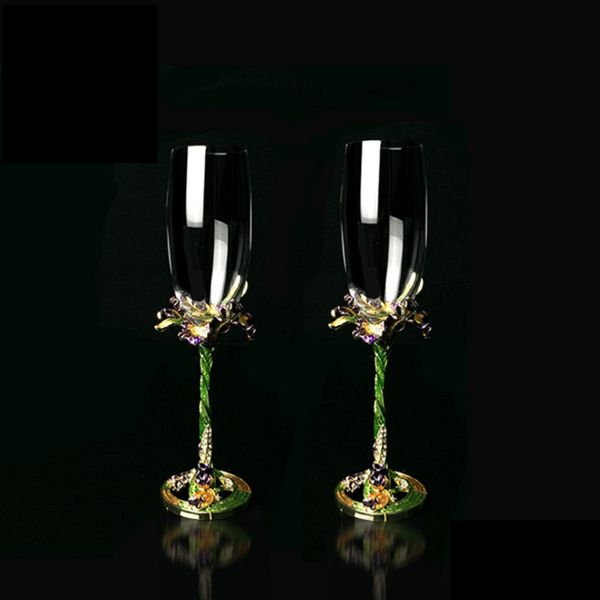 Bicchieri da vino Hua Zheng Yan Iris intagliato Coppa di champagne Smalto colorato Artigianato in cristallo Regali aziendali creativi Set regalo per la casa 231211