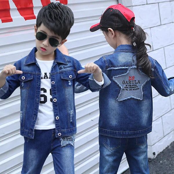 Set di abbigliamento Abbigliamento per bambini 2023 Kids Jeans Suit Boy Primavera e autunno Cowboy Big Girls Leisure Two Piece Edition.suit Star