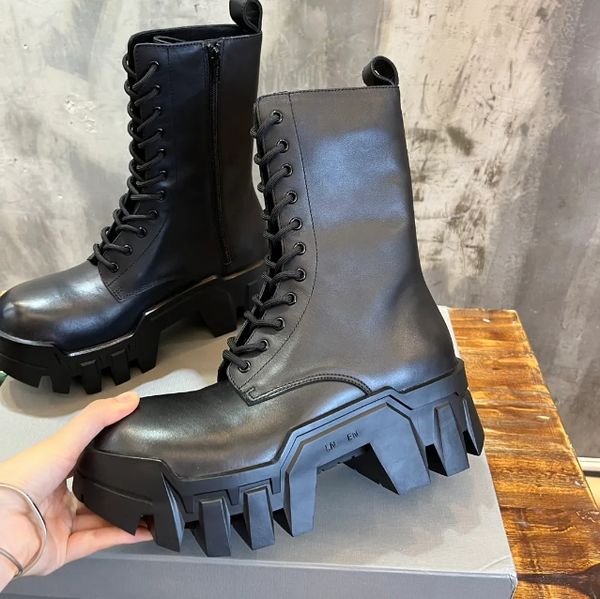 Kadınlar Bullozer Dant-Up Chelsea Boots Paris Tasarımcısı Siyah Kalın Dişli Kauçuk Dış Tablo Bot Mat Pürüzsüz Buzağı Botları Szie 35-40