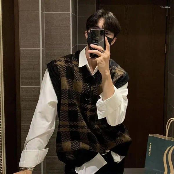 Herrenwesten Kleidung Weste Ärmelloser Strickpullover Männliche Weste Plaid Schwarz V-Ausschnitt Eleganter Modus Japanische Retro Altkoreanische Mode X A