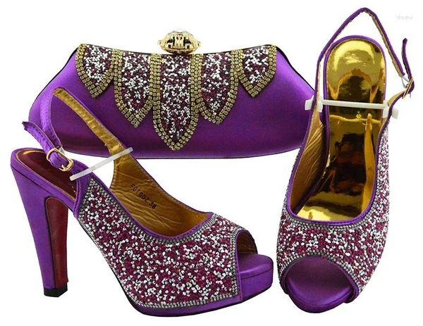 Scarpe eleganti Bellissime décolleté da donna viola abbinate alla borsa con strass africano e borsa per la festa FGT002