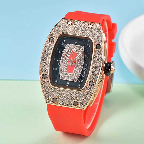 Orologi Top orologi da polso svizzeri New Barrel Diamond Full Sky Star Red Lip Orologio da donna esclusivo con puntatore al quarzo