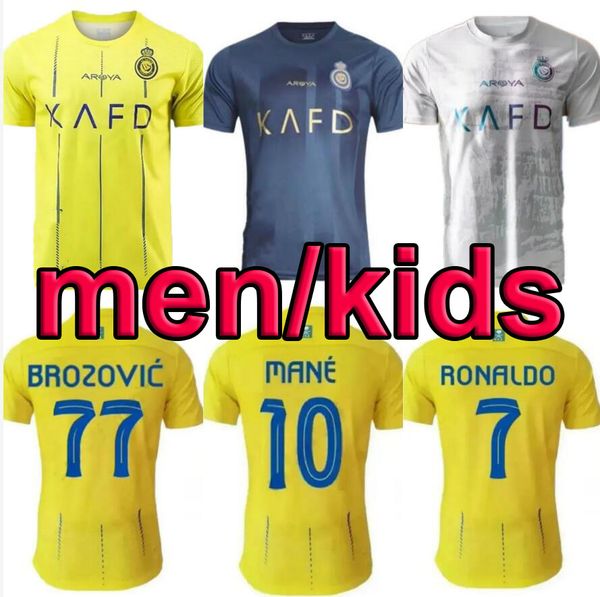 23/24 Al Nassr FC Ronaldo Futebol Jerseys Homens Crianças KitAl Hilal Uniforme Saudita Casa Amarelo CR7 Meninos Futebol Shiirt Benzema Fans Jersey 2023 Arábia Saudita Top