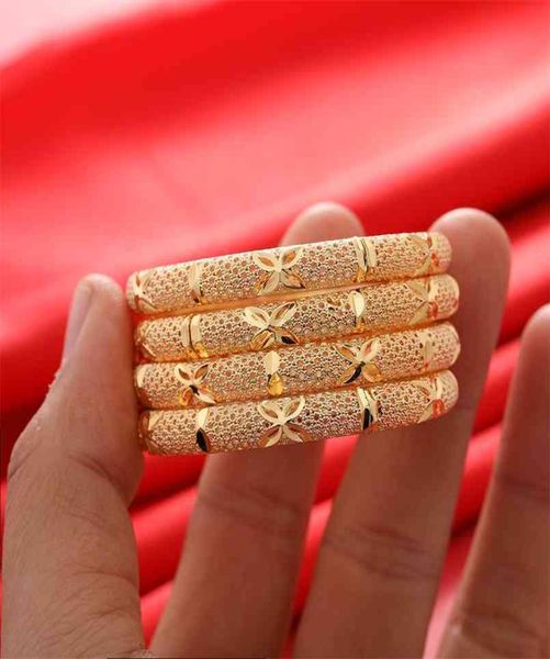 4pcsLot Gold Armband 410 Baby Mädchen Kind Dubai Kreis Armreifen Schmuck Arabisch Nahen Osten Afrikanischen Mode Metall Armreif 2109186968636