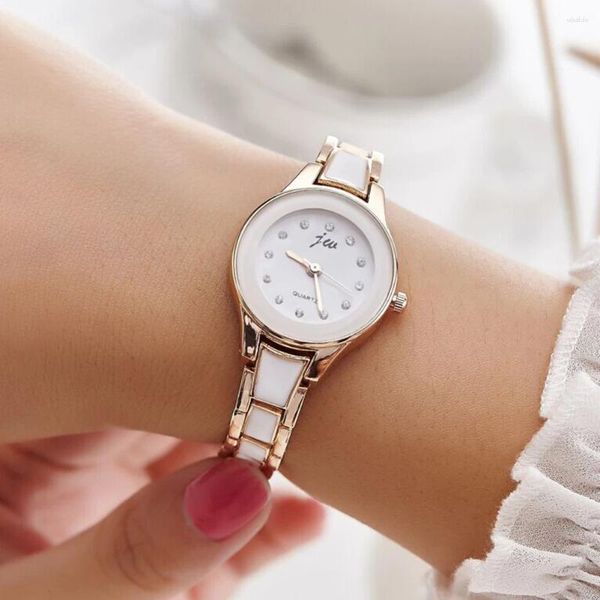 Relógios de pulso moda mulheres relógio de pulso impermeável aço inoxidável pequeno mostrador relógios clássicos para presente viagem trabalho compras