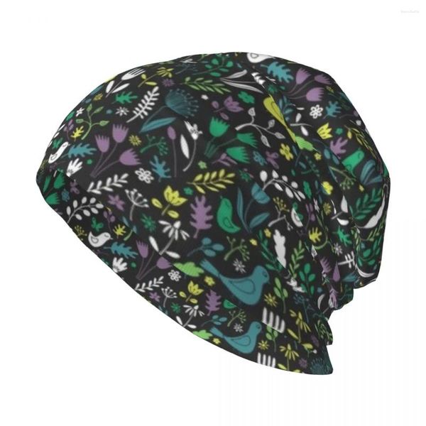 Berets Paper-Cut Meadow – Blaugrün, Zitrone und Grün auf Anthrazit Hübsches Blumenvogelmuster von Cecca Designs Strickmütze