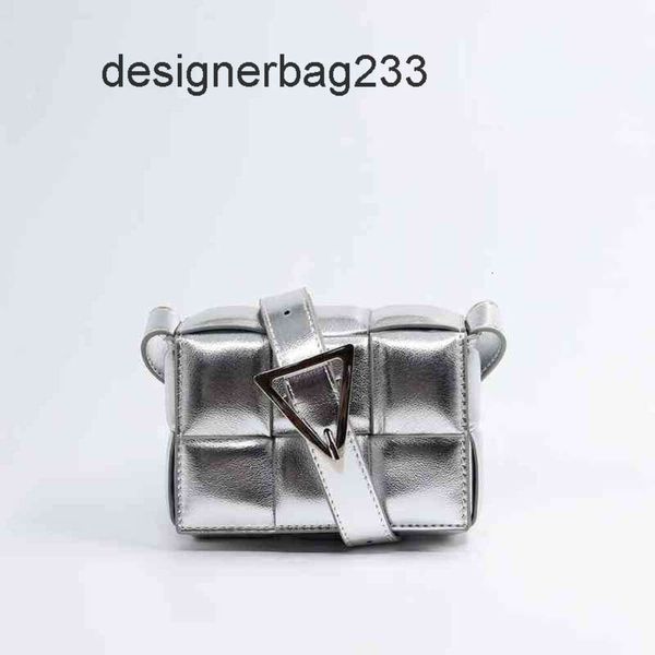 Lady Bags Bag Small Venet Claassic Botteega Designer 2023 Schulter Mini Kassetten Woven Plaid Belt Mouth Packet S 7HC6