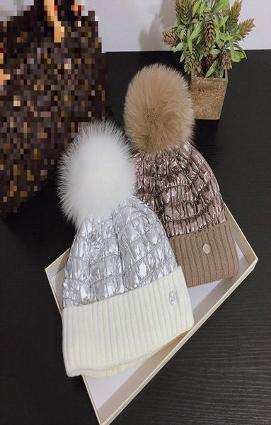 BeanieSkull Berretti invernali per donna Piumino in cotone Pelliccia Pompon Cappelli da uomo Filato di lana Solido luminoso Caldo Skullies Nero Si9063774