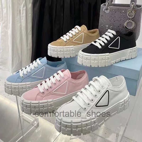 Damen lässige Schuhe Designer Schuhe Mode -Plattform Festkörper -Schuh -Sneaker Gabardine Nylon Freizeitschuhe Marke Wheel Trainer Luxus Canvas Sneaker