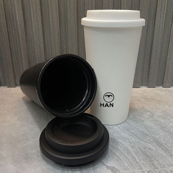 Дизайнерские кружки, двухслойная портативная кофейная чашка с буквенным принтом, термоизоляция, полипропиленовая чашка для воды, 480 мл