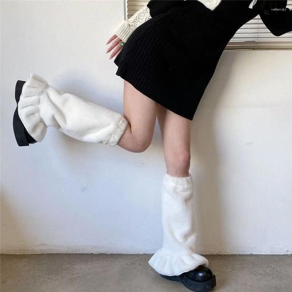 Frauen Socken Plüsch Abdeckung Harajuku Stil Rüschen Mädchen Winter Samt Fuß Wärmer