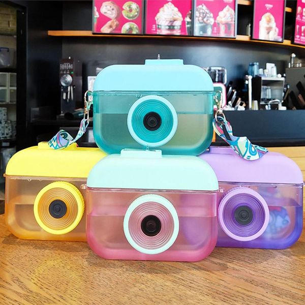 Neue Korea Kawaii Cartoon Kamera Kunststoff Tasse Stroh Wasser Flasche 400 ml Saft Tasse Band Outdoor dicht Tasse mädchen Kinder Drink