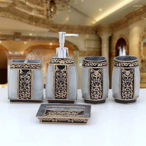 Set di accessori per il bagno Forniture per il bagno in resina in stile europeo Decorazione per la casa di nozze Porta spazzolino Accessori per dispenser di sapone