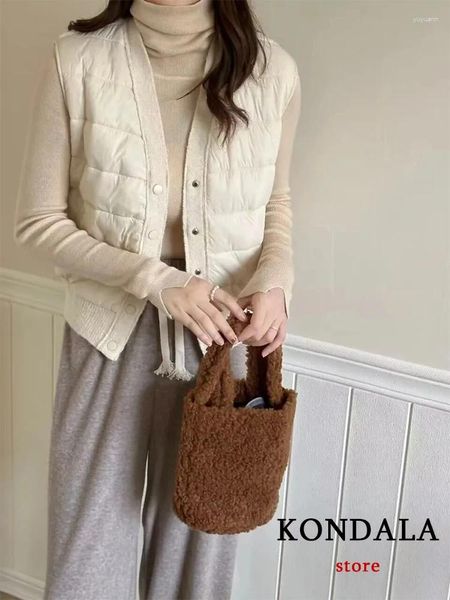 Damenwesten KONDALA Casual Koreanische Beige Westen Frauen V-Ausschnitt Gepolsterte Baumwolle Ärmellose Jacken Mode 2023 Herbst Winter Elegant