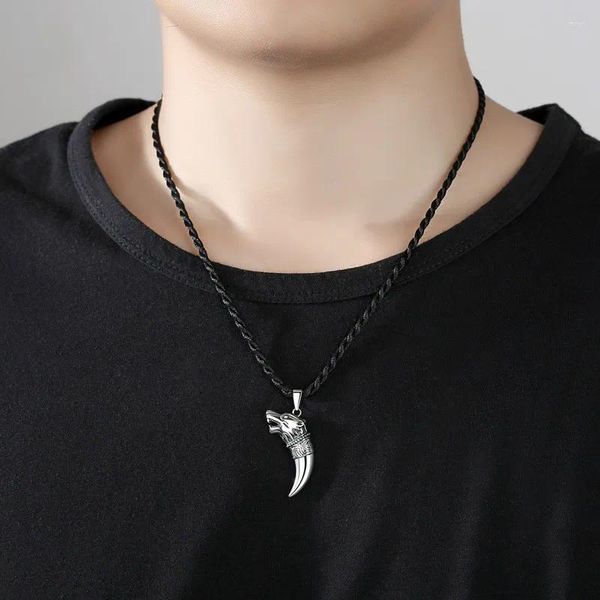 Colares Pingente Moda Retro Cupronickel Banhado A Prata Colar Wolf's Fang Escultura Lobo Camisola Cadeia Para Encantos Jóias Sorte